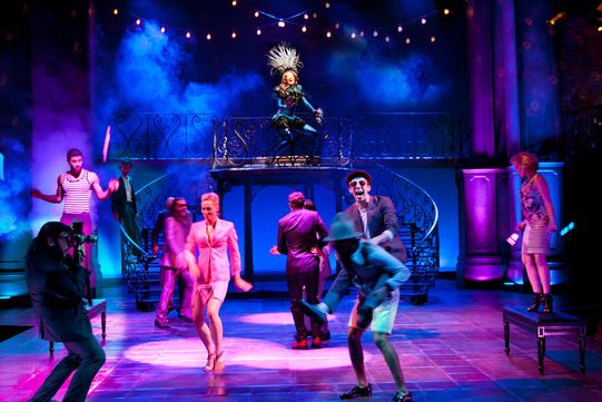 two-gentlemen-Simon Annand