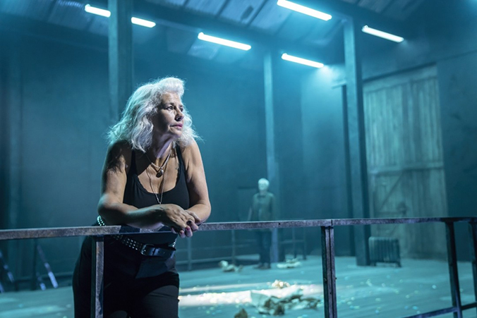 Denise Black in Rock